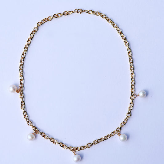 Five Point Pearl Necklace